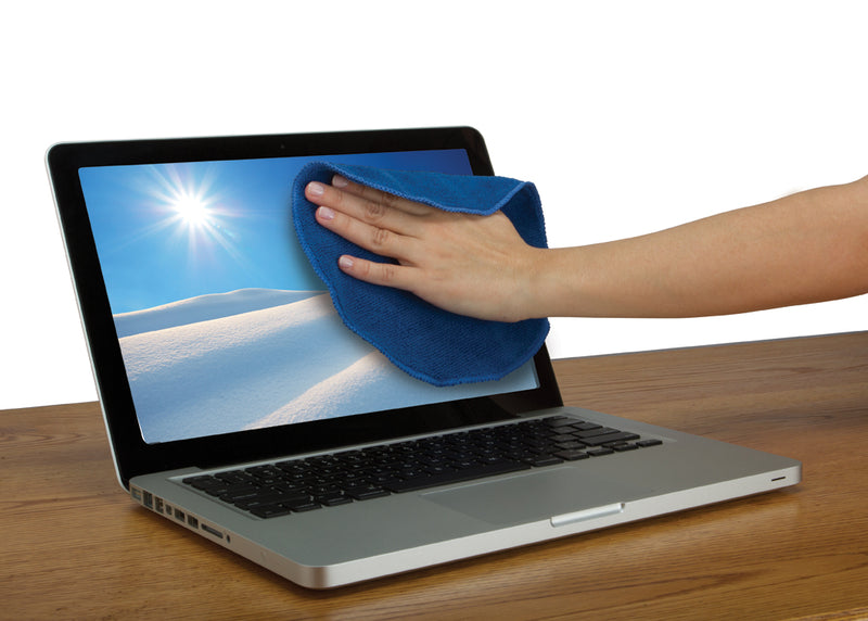 Photo of a hand using the blue microfiber cloth to wipe the screen of a silver laptop.